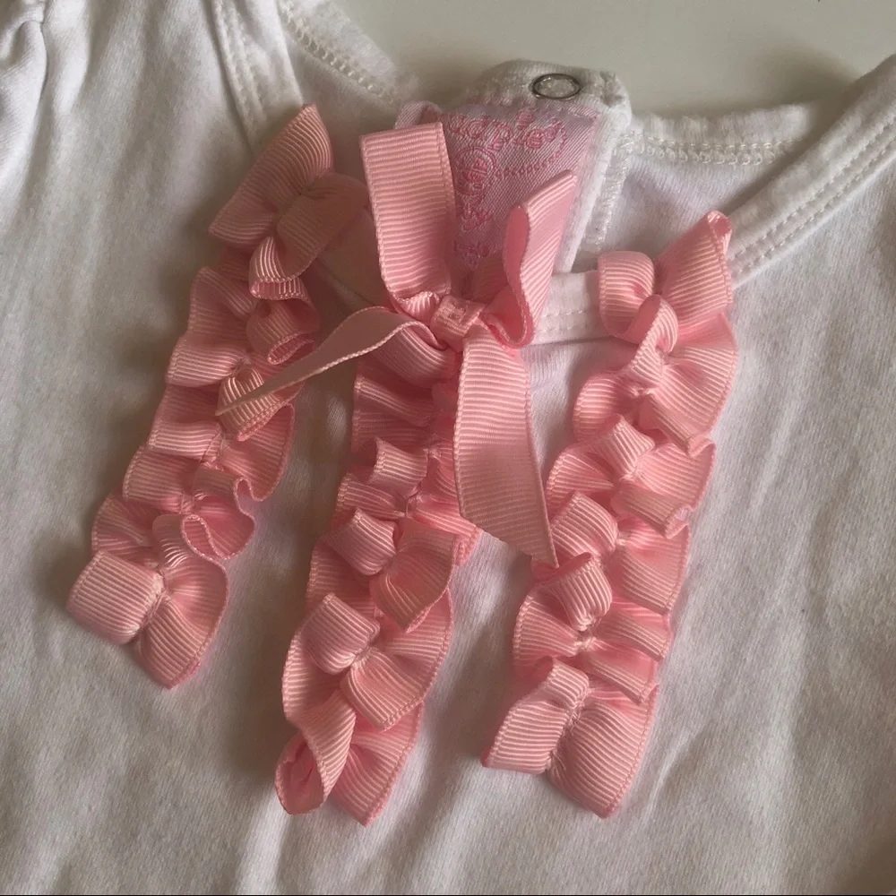 Mud Pie ruffle top